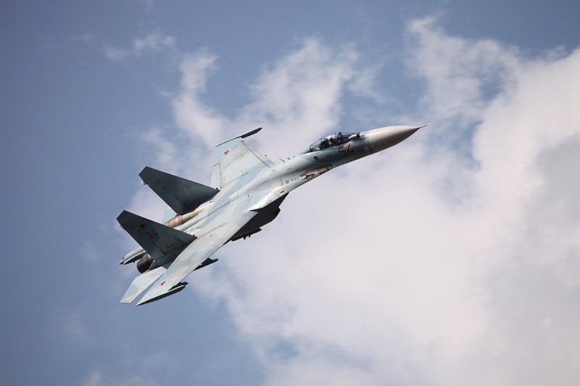 Vojni avioni, Lovački avion, Suhoj Su-27 Vojni avioni, Lovački avion, Suhoj Su-27