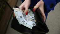 Još vam nije leglo 6.000 dinara, a danas ističe rok za isplatu? Evo šta sve treba da znate