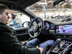 porsche, autonomni automobil