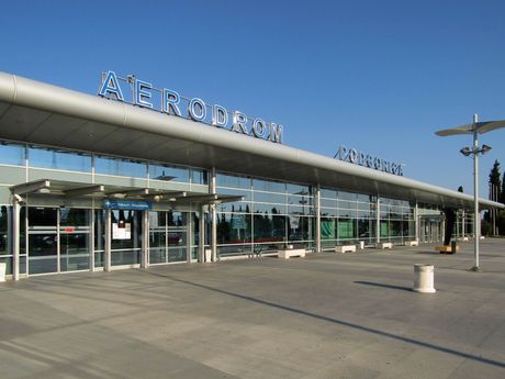 Podgorica, podgorički aerodrom, Crna gora Podgorica, podgorički aerodrom, Crna gora