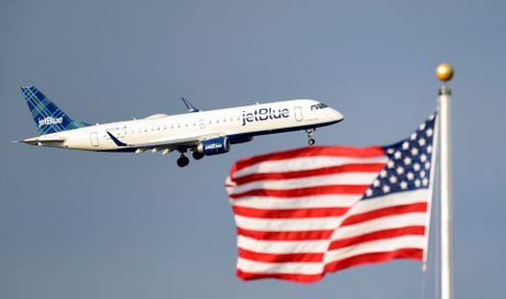 JetBlue American Airlines