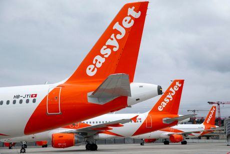 easyJet avion avio kompanija