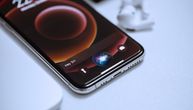 Epl će platiti veliku odštetu zbog špijunaže glasovnog asistenta Siri: Slušali intimne odnose parova