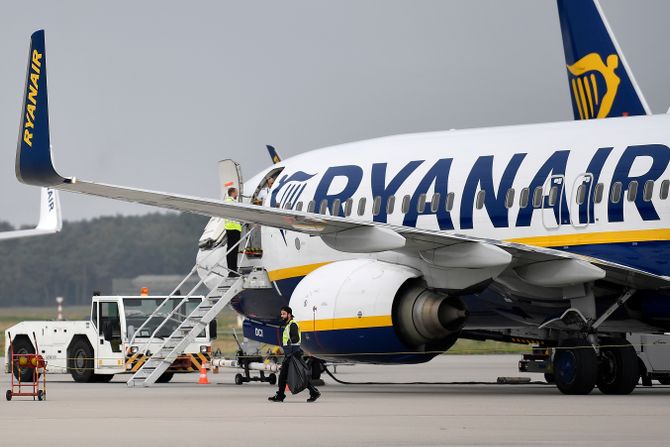 Ryanair kompanija logo Ryanair kompanija logo