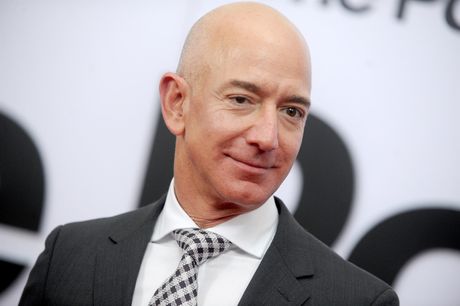 Jeff Bezos, Džef Bezos