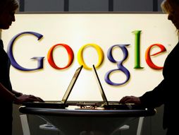 Kompjuter, laptop, Gugl, Google, akcije, posao