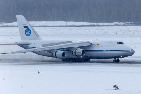 An-124 „Ruslan“ ruski avio Kazastan