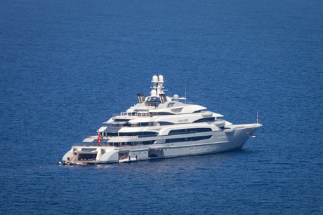 Victor Rashnikov - jahta Ocean Victory