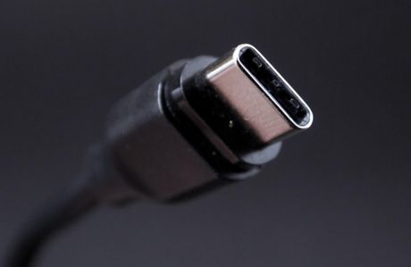 USB-C punjač USB-C punjač