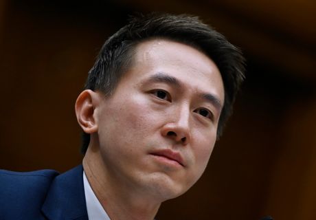 Shou Zi Chew Šou Zi Ču TikTok