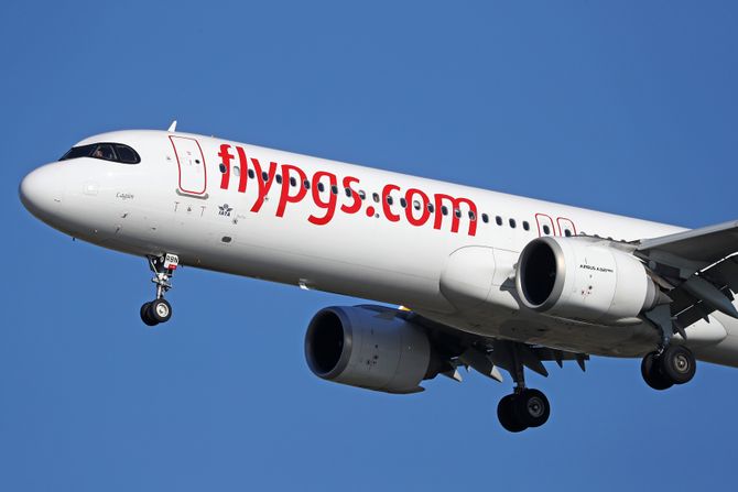 avion Airbus A321-251NX Pegasus avion Airbus A321-251NX Pegasus