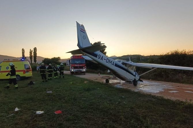 Nesreća Cessna 172 AK Split u Sinju Nesreća Cessna 172 AK Split u Sinju