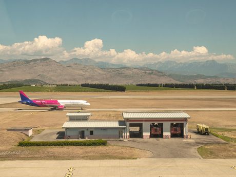 Aerodrom Podgorica Aerodrom Podgorica