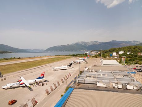 Aerodrom Tivat Aerodrom Tivat