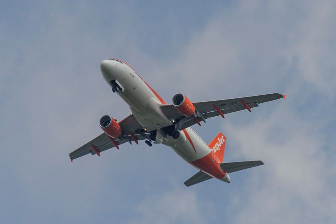 easyJet