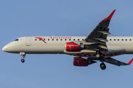 Austrian Ailines E190 Austrian Ailines E190