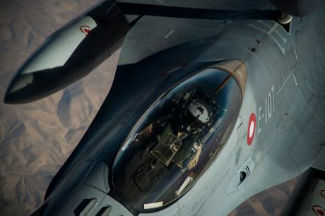 Avion F16 Holandija Avion F16 Holandija