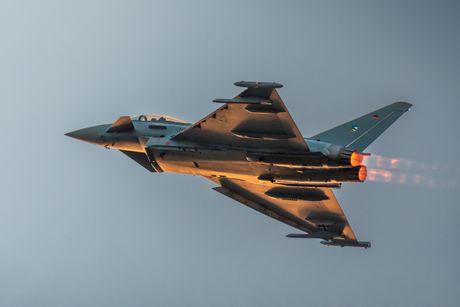 EUROFIGHTER TYPHOON EUROFIGHTER TYPHOON