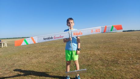 Vazduhoplovni modelari F1A F1B F1C Vazduhoplovni modelari F1A F1B F1C