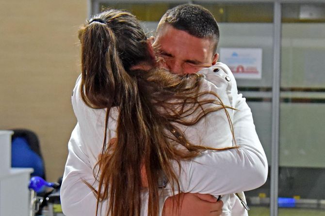 Let MNE2801 TLV TGD - doček