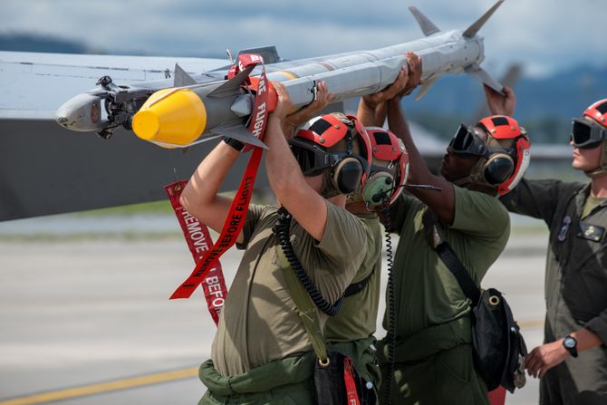 AIM-9X