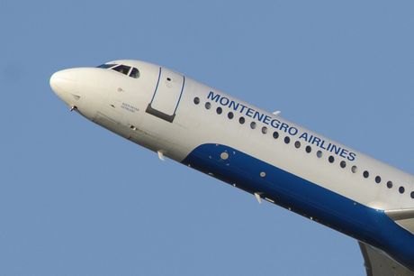 Montenegro Airlines Fokker 100