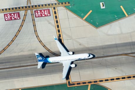 Alaska Airlines Embraer Alaska Airlines Embraer
