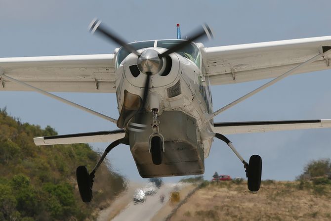 Cessna 208B Grand Caravan