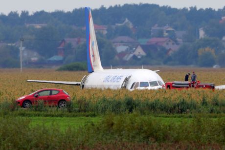 Ural Airlines Airbus , ss Ural Airlines Airbus , ss