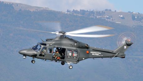 HELIKOPTER LEONARDO AW139