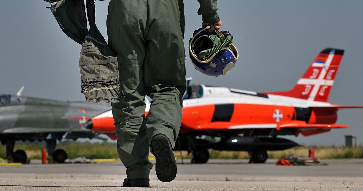 Vojni piloti se biraju već u osnovnoj školi: Objavljen konkurs za Vojnu gimnaziju, evo uslova za prijem