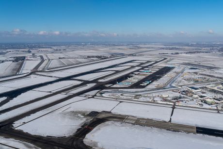 Aerodrom Amsterdam Shiphol sneg zima