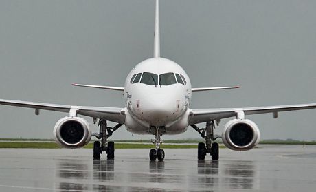 Avion SuperJet SJ100 Avion SuperJet SJ100