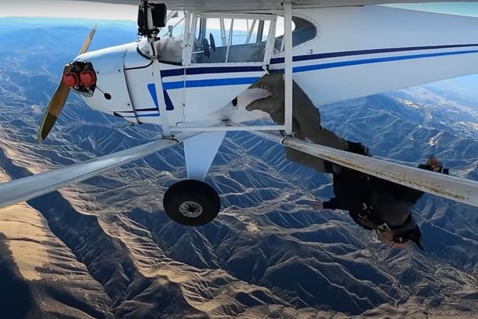 YouTuber, avion YouTuber, avion
