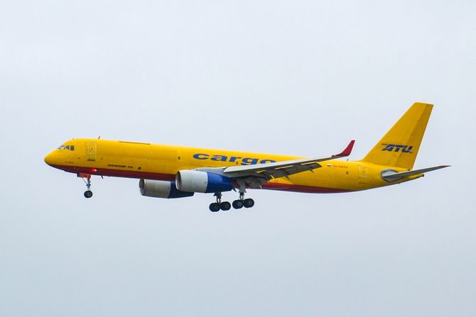 TUPOLEV TU-204 CARGO