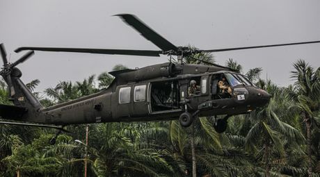 Helikopter Crni Jastreb UH 60M Black Hawk