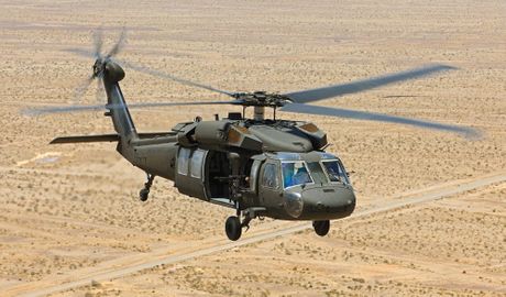 Helikopter Crni Jastreb UH 60M Black Hawk Helikopter Crni Jastreb UH 60M Black Hawk