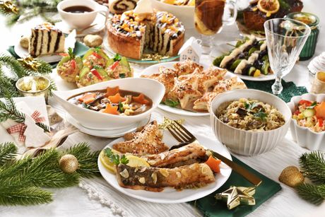 Badnji dan, Badnje veče, trpeza, praznična trpeza