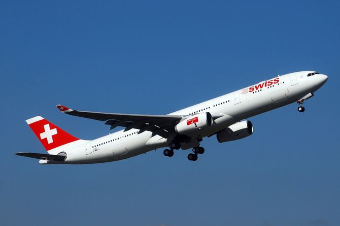 Avion SWISS Airbus A330