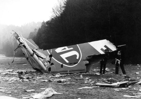 Avio nereća aviona JAT 367 u kojoj je poginulo 27 ljudi. Stjuardesa Vesna Vulovičova Avio nereća aviona JAT 367 u kojoj je poginulo 27 ljudi. Stjuardesa Vesna Vulovičova