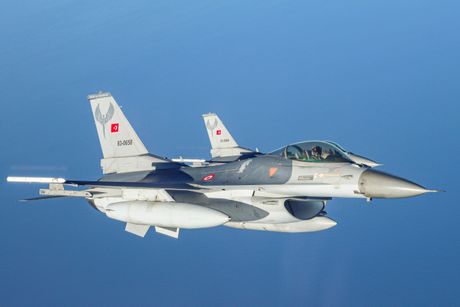 Turska F-16