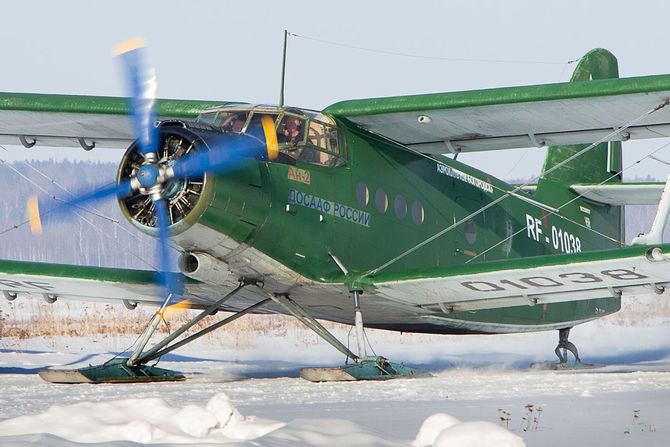 Antonov an-2 Antonov an-2