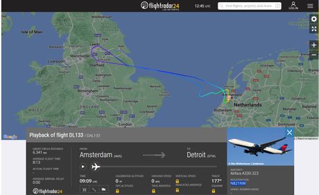 Let Amsterdam - Detroit DL133 završen nad Velikom Britanijom