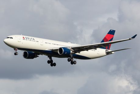 Delta Airlines Airbus A330-300 Delta Airlines Airbus A330-300