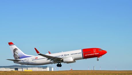 Norwegian Air AS Boeing 737 avioni