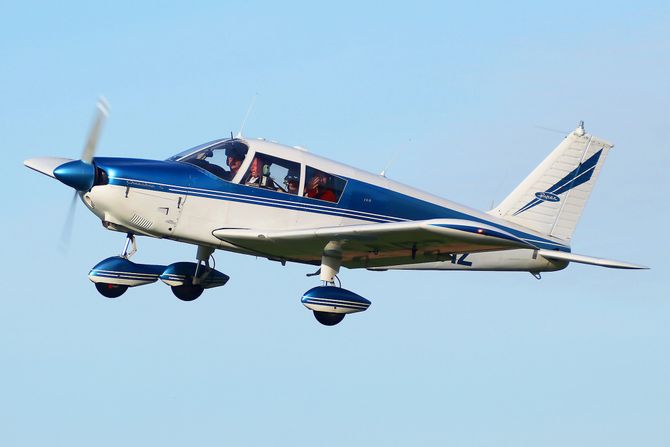 Avion Piper PA 28