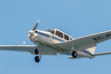 Piper Pa-28 Piper Pa-28