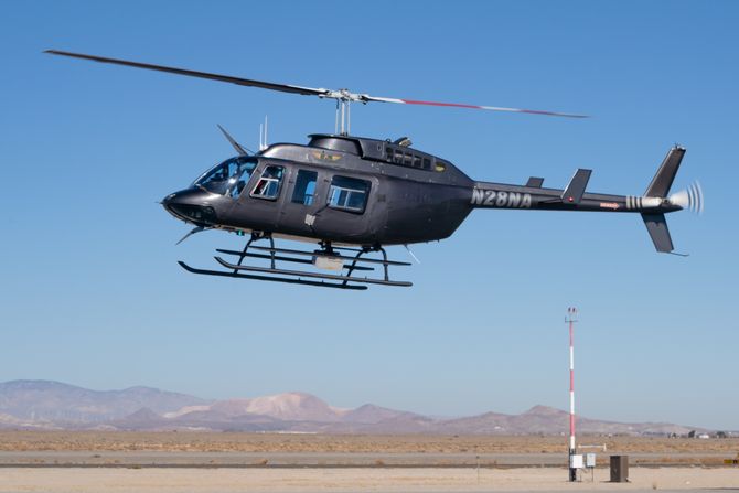 Helikopter Bell Long Ranger Helikopter Bell Long Ranger