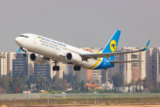Avion Ukraine International Airlines 01 Avion Ukraine International Airlines 01