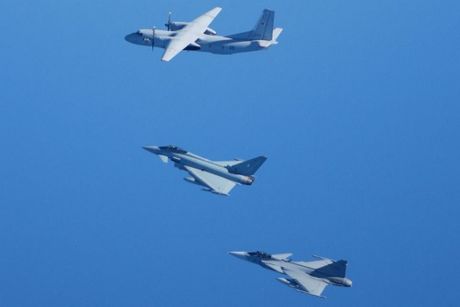 Avion JAS 39 Gripen Švedska NATO